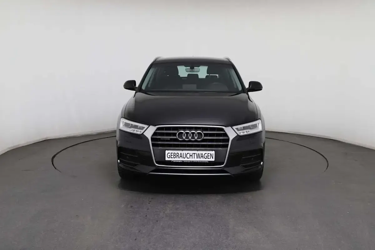 Gebraucht Audi Q3 Sport 184 PS (135 kW) 2016 Schwarz SUV