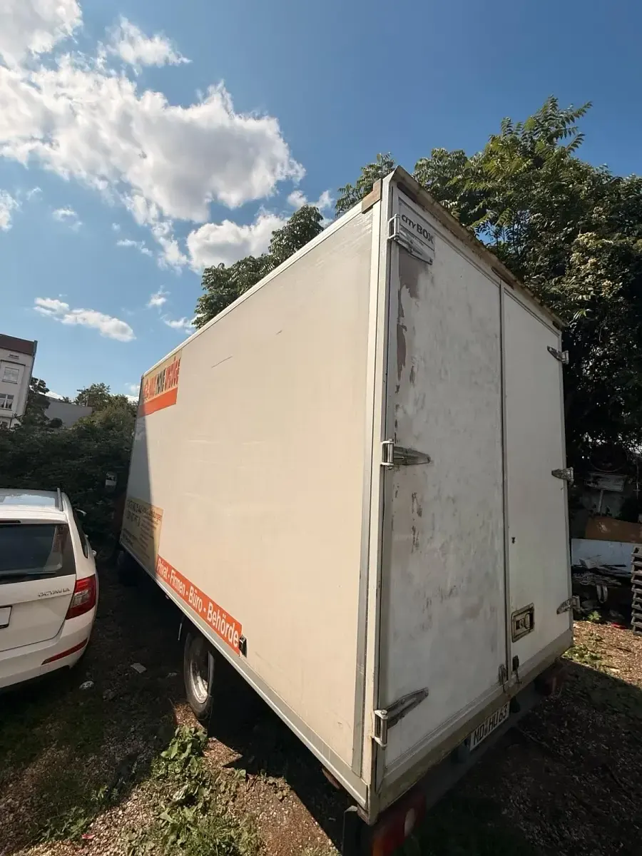 Gebraucht Mitsubishi Canter 129 PS (94 kW) 2009 Rot