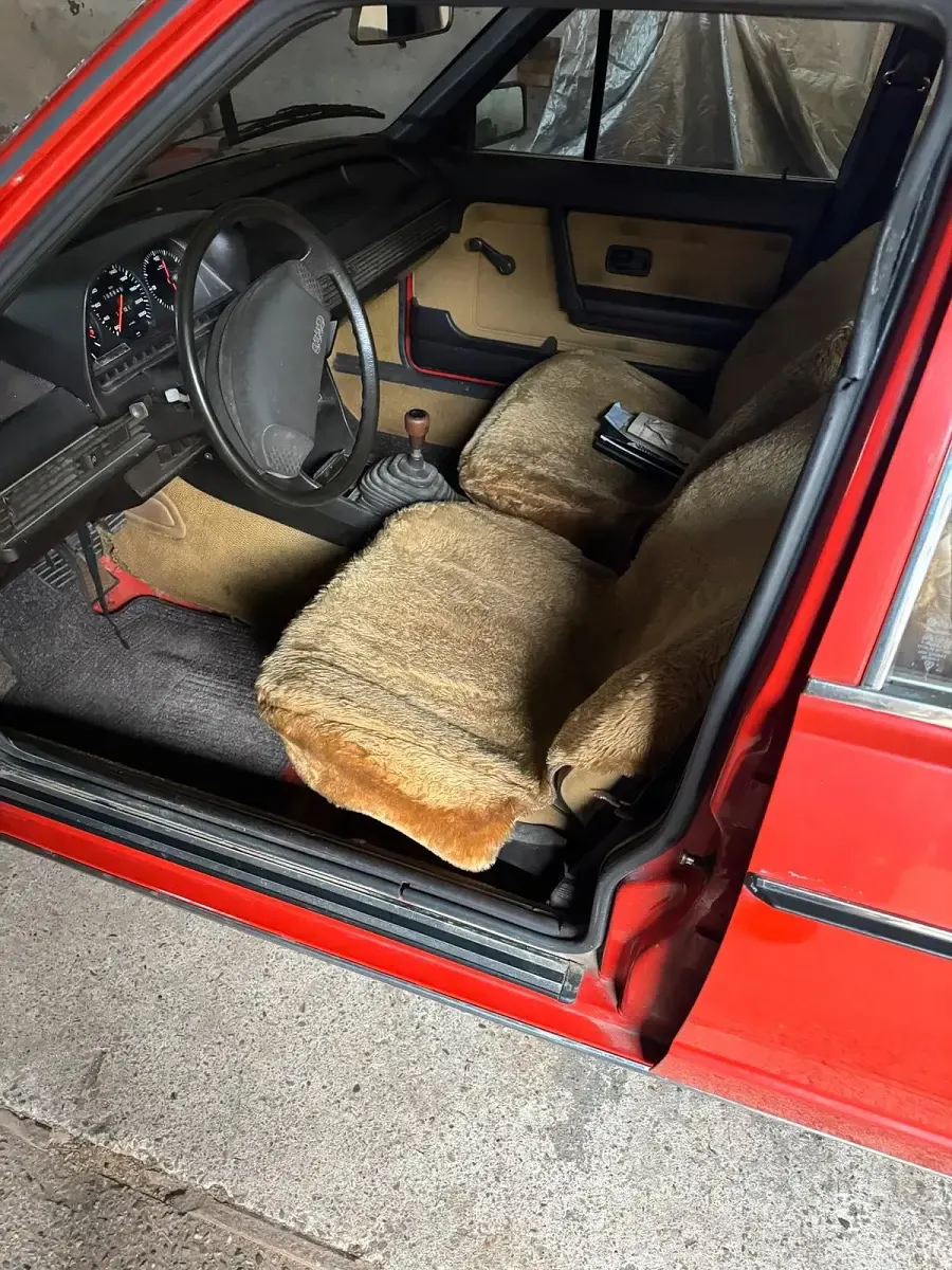 Gebraucht Audi 100 85 PS (62 kW) 1981 Rot Limousine