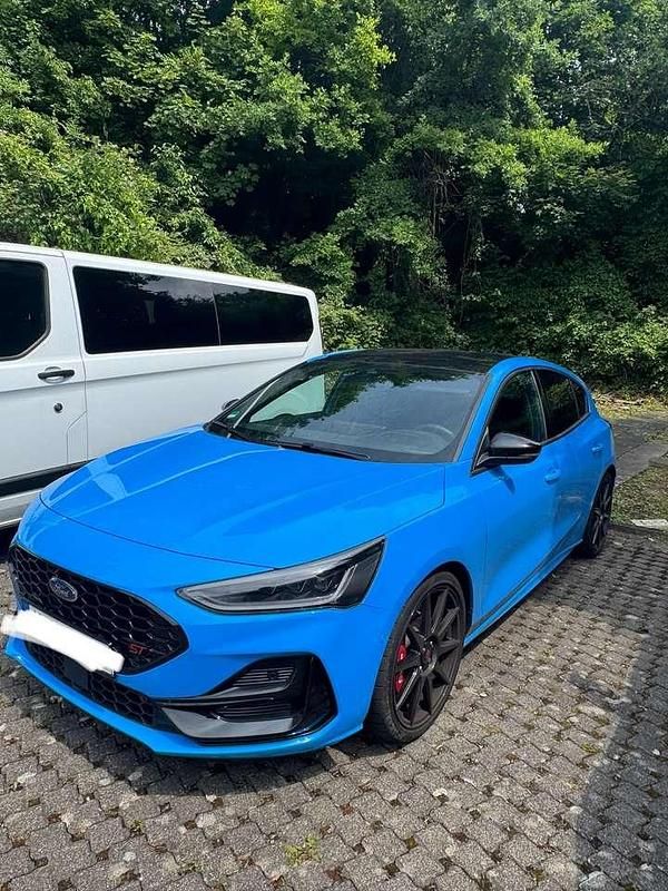 Gebraucht 2024 Ford Focus ST Kleinwagen | 34.490 € (Fairer Preis) - Bild 1/4