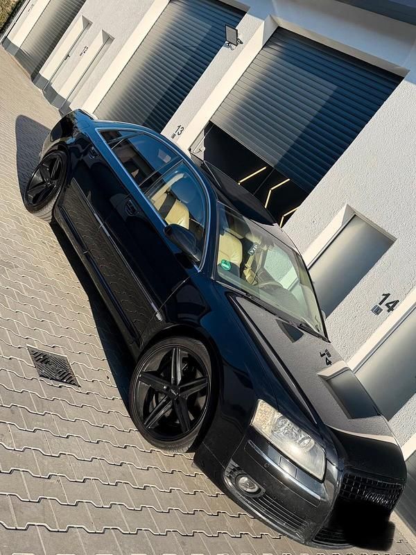 Gebraucht Audi A8 326 PS (239 kW) 2006 Limousine