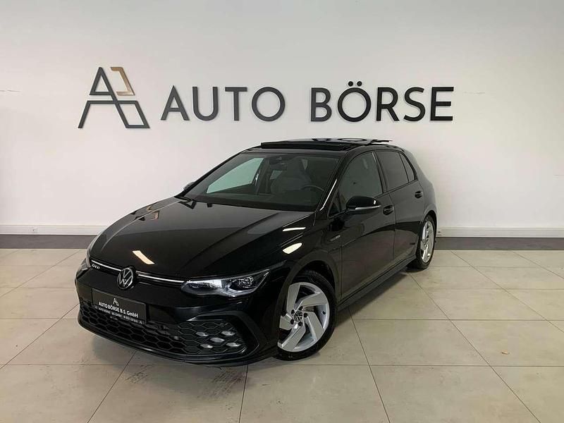 Deep black perleffekt Gebraucht 2022 VW Golf VIII GTD Limousine | 28.890 € (Fairer Preis) - Bild 1/3
