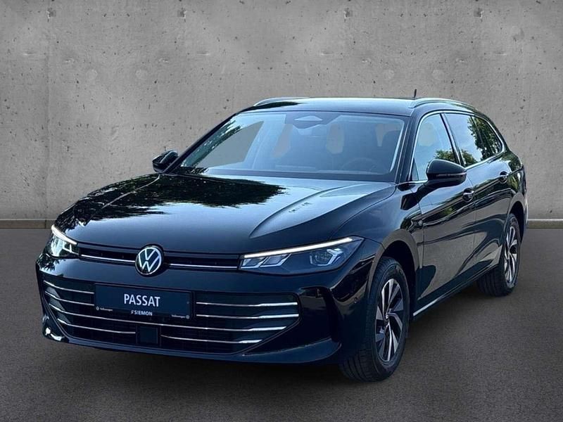 Neu VW Passat Business 150 PS (110 kW) 2026 Grenadillschwarz metallic Kombi