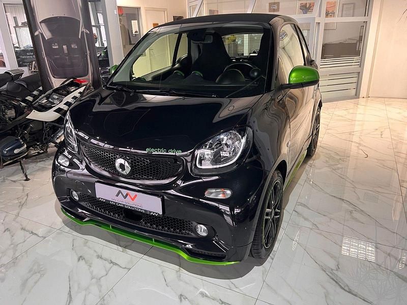 Gebraucht Smart ForTwo Coupé Brabus 60 kW (82 PS) 2017 Nachtschwarz Coupé