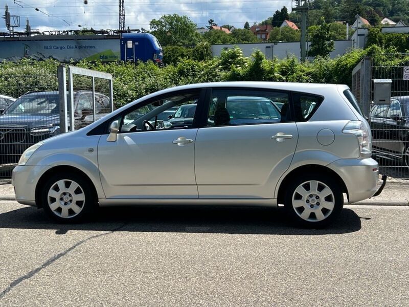 Gebraucht Toyota Corolla Verso Sol 110 PS (80 kW) 2005 Silber Van / Kleinbus