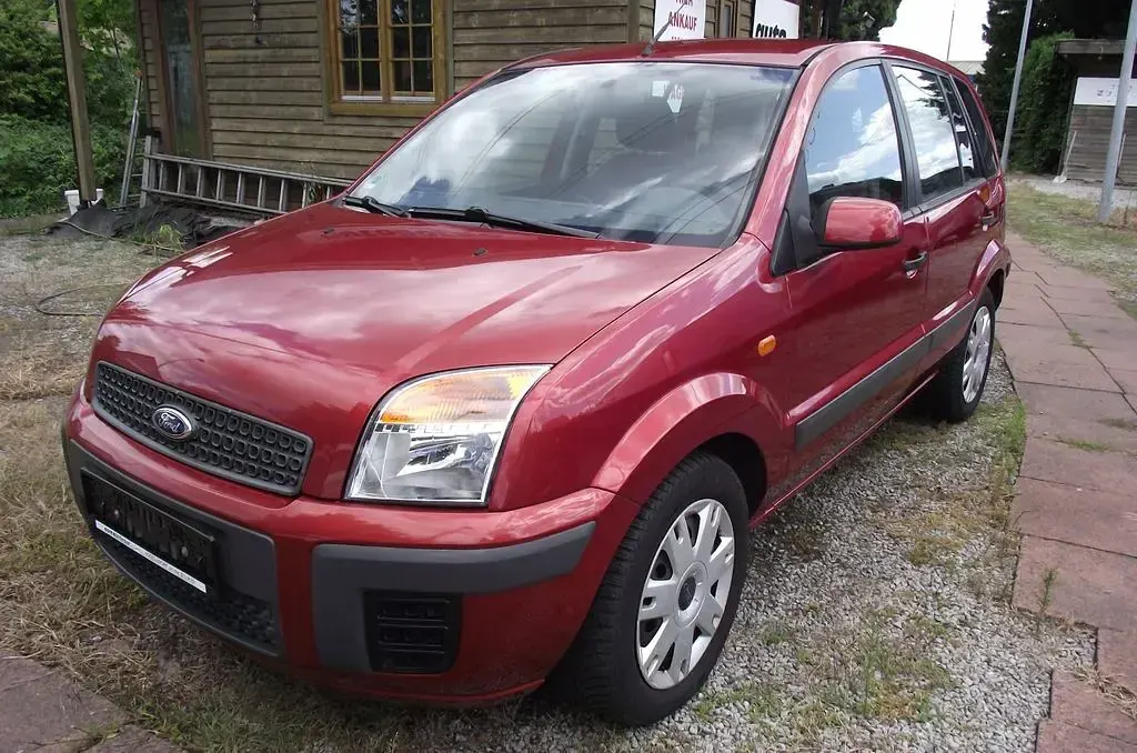 Gebraucht Ford Fusion Ambiente 90 PS (66 kW) 2007 Rot Kleinwagen