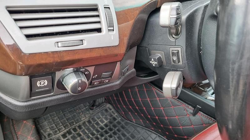 Gebraucht BMW 730 231 PS (169 kW) 2008 Schwarz Limousine