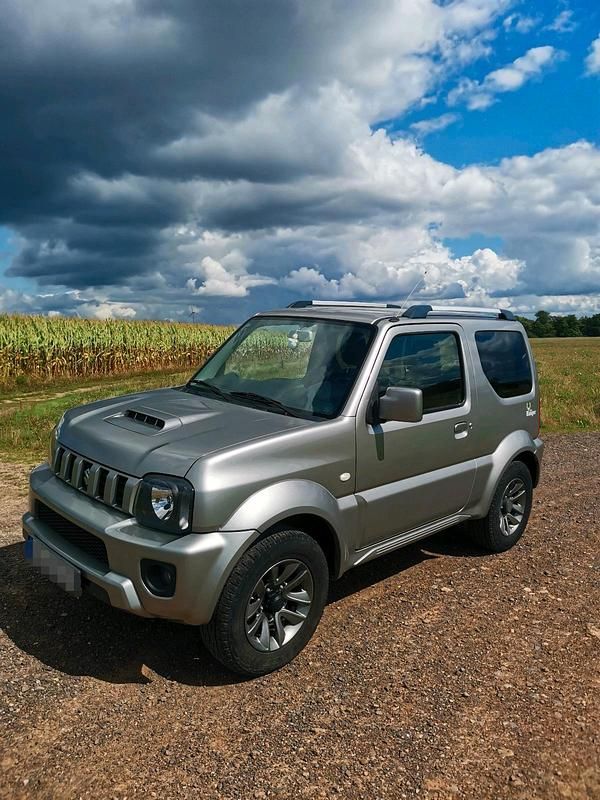 Silber Gebraucht 2018 Suzuki Jimny Ranger SUV | 15.600 € (Fairer Preis) - Bild 1/4