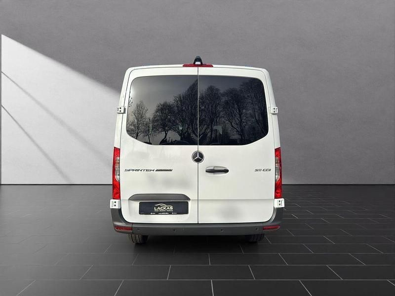 Gebraucht Mercedes Sprinter 114 PS (83 kW) 2025 Arktikweiss (weiß) Van