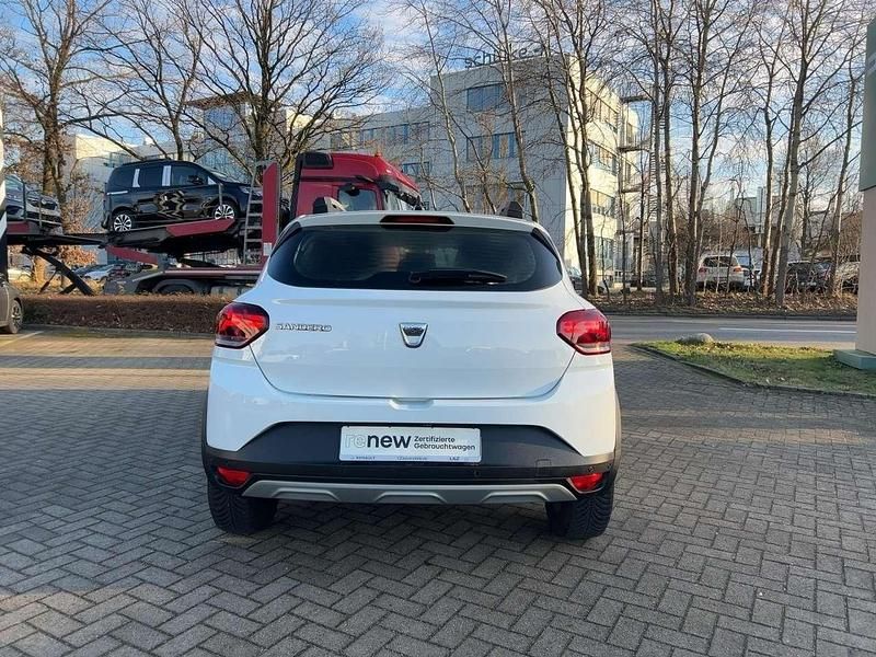 Gebraucht Dacia Sandero Comfort 101 PS (74 kW) 2021 Gletscherweiss Limousine