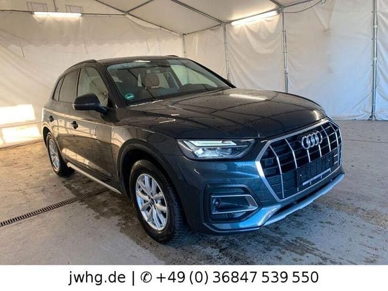 Gebraucht Audi Q5 Sport 163 PS (119 kW) 2023 Grau SUV