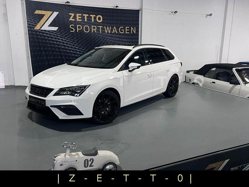 Weiß Gebraucht 2017 Seat Leon ST Business Kombi | 16.900 € (Fairer Preis) - Bild 1/4