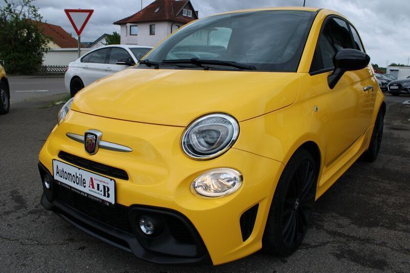 Gelb Gebraucht 2017 Abarth 500 Kleinwagen | 13.950 € (Fairer Preis) - Bild 1/4