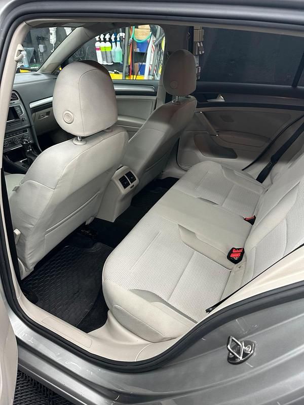 Gebraucht VW Golf VII 105 PS (77 kW) 2013 Grau Limousine