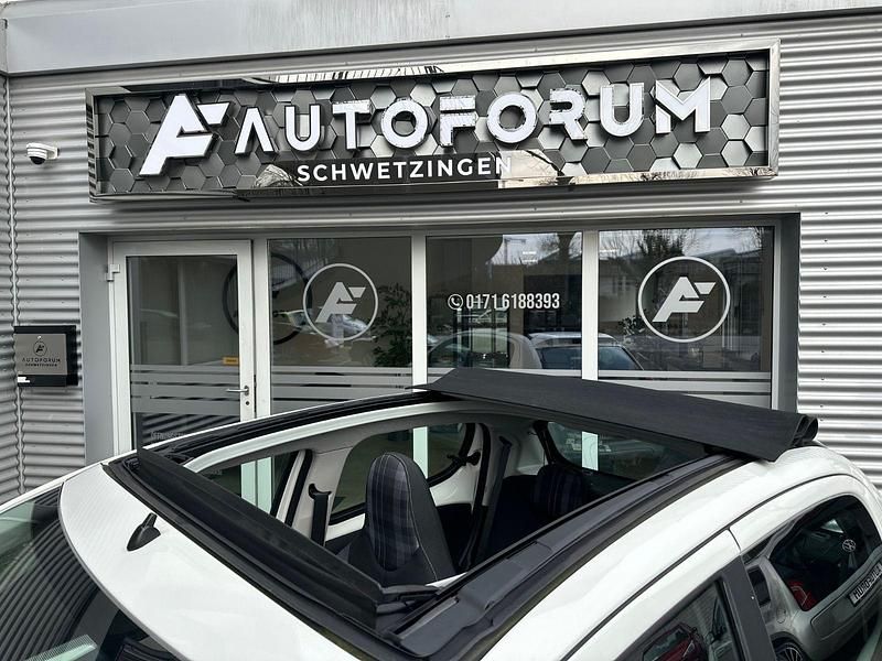 Gebraucht Peugeot 108 Active 72 PS (52 kW) 2018 Weiß Kleinwagen