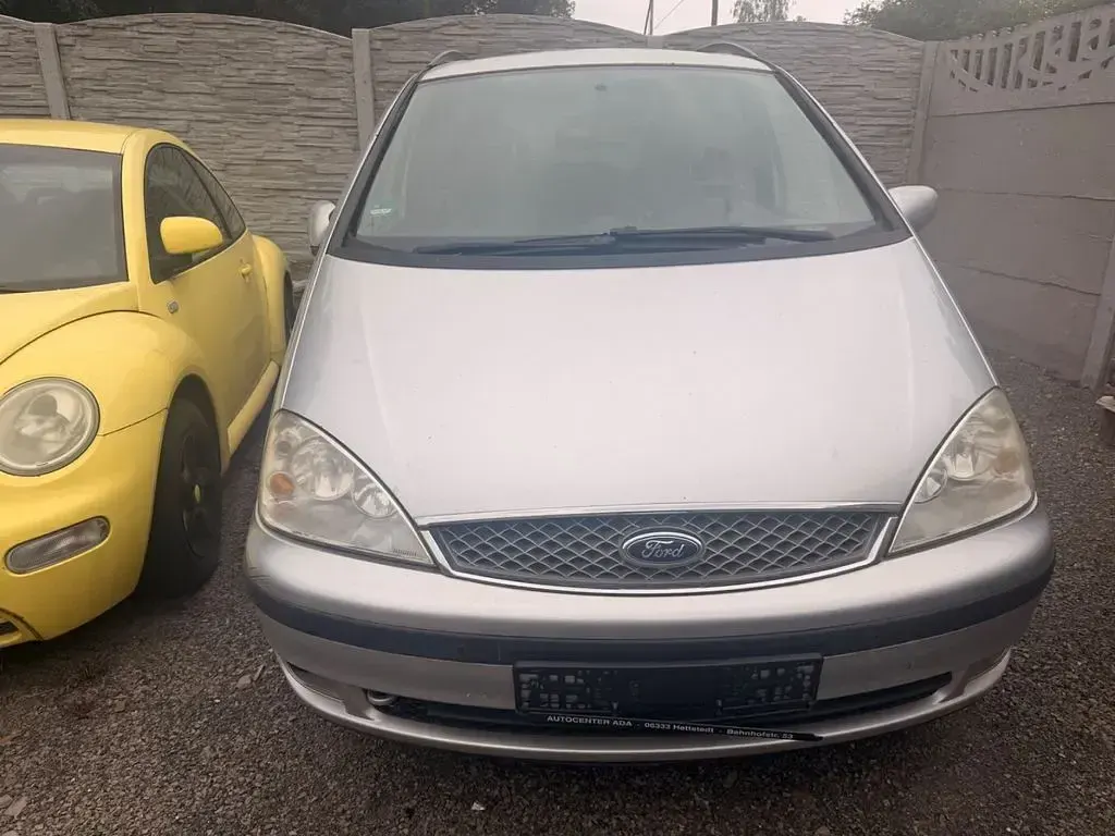 Gebraucht Ford Galaxy Ghia 116 PS (85 kW) 2005 Silber Van / Kleinbus