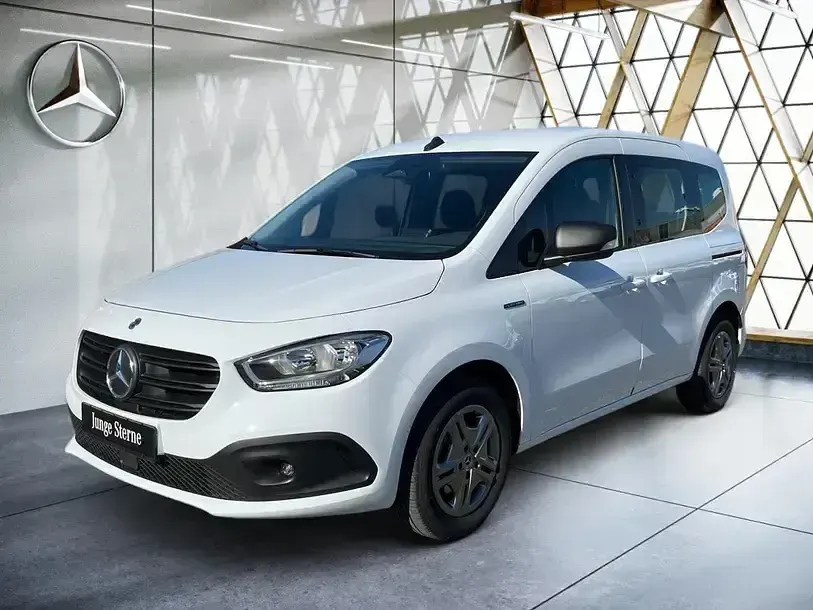 Gebraucht Mercedes eCitan 89 kW (122 PS) 2025 Arktikweiß Kombi