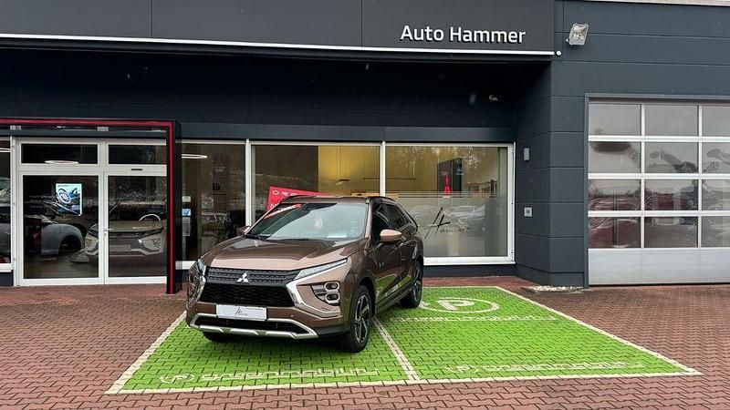 Gebraucht Mitsubishi Eclipse Cross Plus 188 PS (138 kW) 2024 Braun SUV