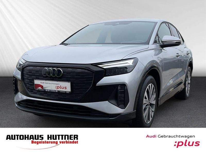 Florettsilber (metallic) Gebraucht 2022 Audi e-tron Sportback SUV | 29.780 € (Etwas zu teuer) - Bild 1/4