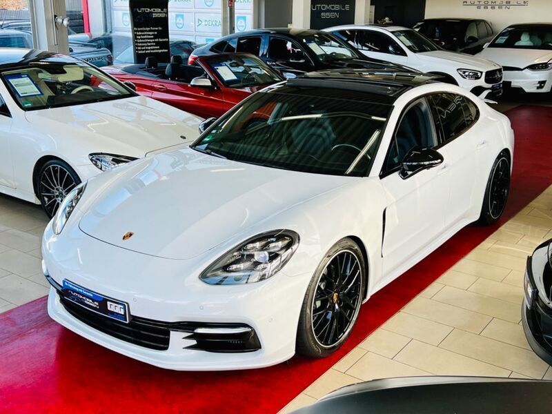 Weiß Gebraucht 2017 Porsche Panamera 4S Chrono Limousine | 72.999 € (Teuer) - Bild 1/4