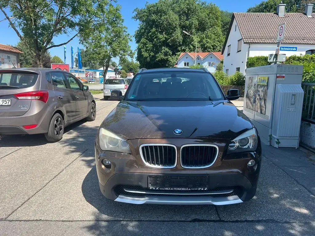 Gebraucht BMW X1 xLine 177 PS (130 kW) 2011 Braun SUV