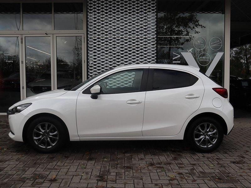 Gebraucht Mazda 2 Exclusive-Line 90 PS (66 kW) 2021 Satinweiß metallic Kleinwagen