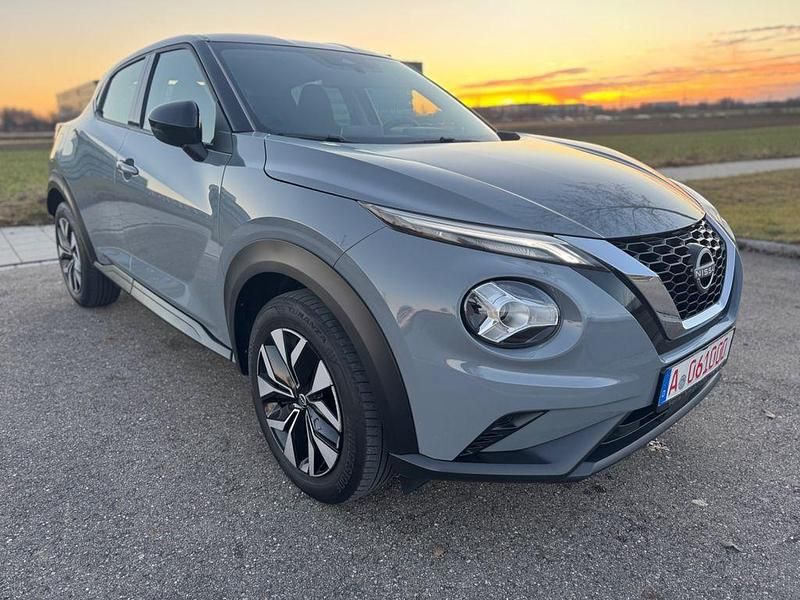 Gebraucht Nissan Juke Acenta 114 PS (83 kW) 2023 Grau SUV