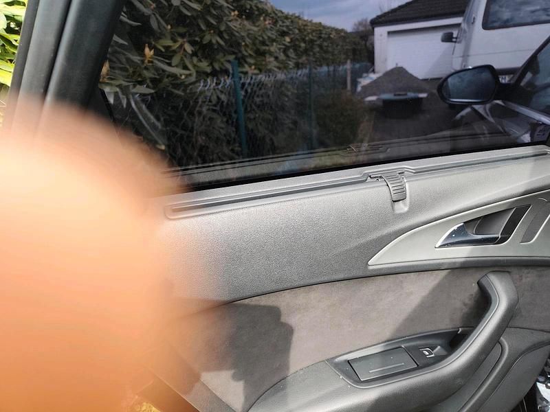 Gebraucht Audi A6 245 PS (180 kW) 2014 Schwarz Kombi