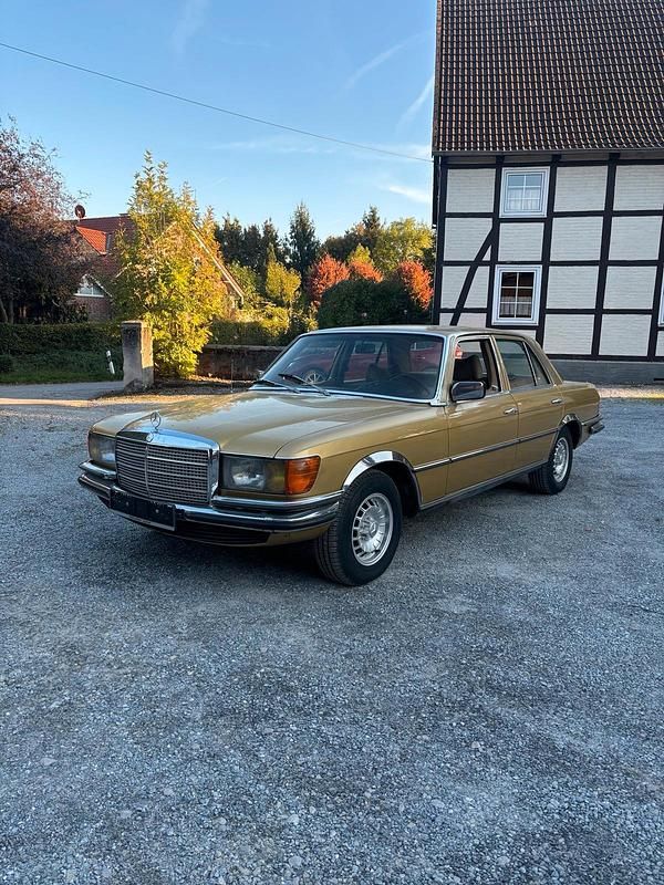 Gold Gebraucht 1973 Mercedes 280 Limousine | 5.999 € - Bild 1/4