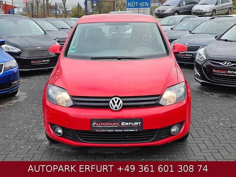 Rot Gebraucht 2011 VW Golf Plus Cross Trendline Van / Kleinbus | 6.290 € (Etwas zu teuer) - Bild 1/4