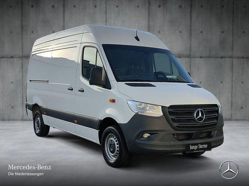 Gebraucht Mercedes Sprinter 170 PS (125 kW) 2024 Weiß Van