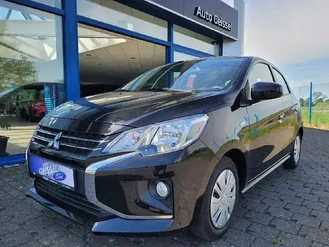 Gebraucht Mitsubishi Space Star Select 71 PS (52 kW) 2025 Schwarz Kleinwagen