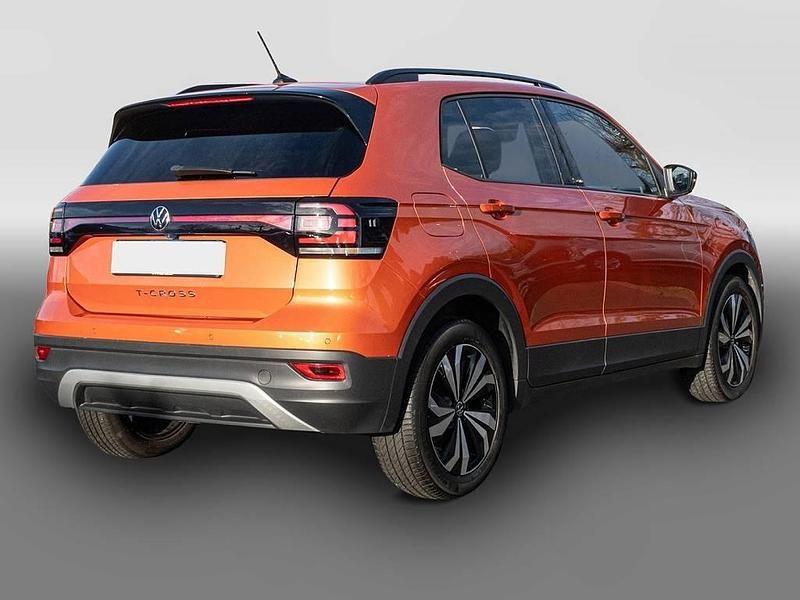 Gebraucht VW T-Cross Active 110 PS (80 kW) 2022 Orange SUV