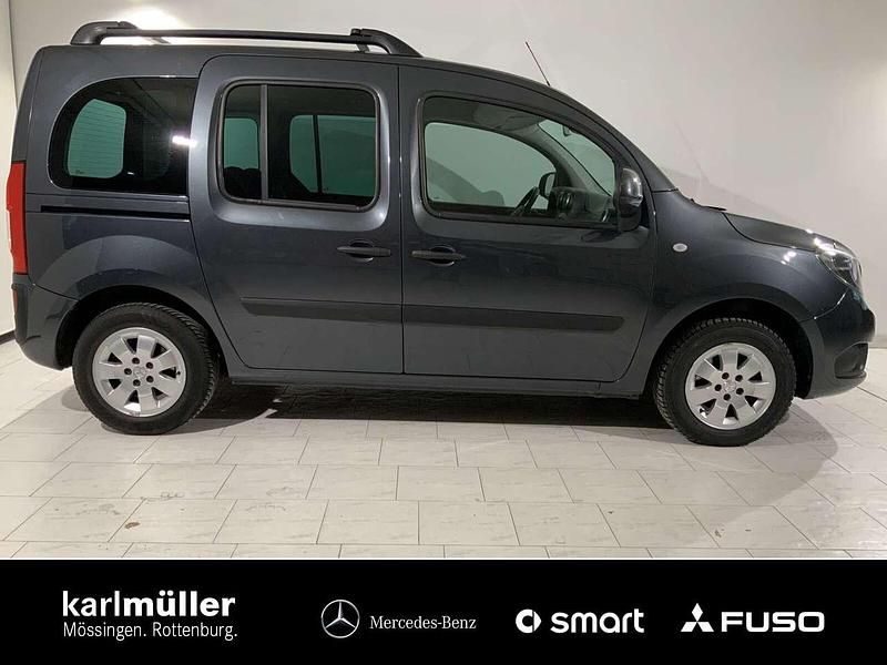 Gebraucht Mercedes Citan 111 Edition 116 PS (85 kW) 2019 Grau Van / Kleinbus