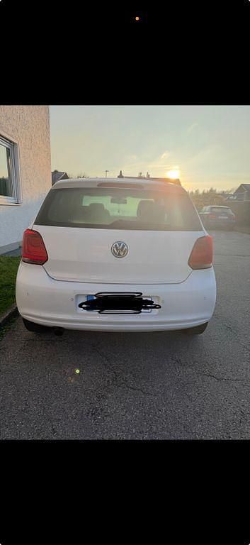 Weiß Gebraucht 2012 VW Polo Highline Kleinwagen | 6.300 € (Fairer Preis) - Bild 1/3