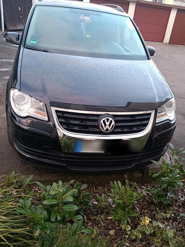 Schwarz Gebraucht 2008 VW Touran United Van / Kleinbus | 1.850 € (Superpreis) - Bild 1/4