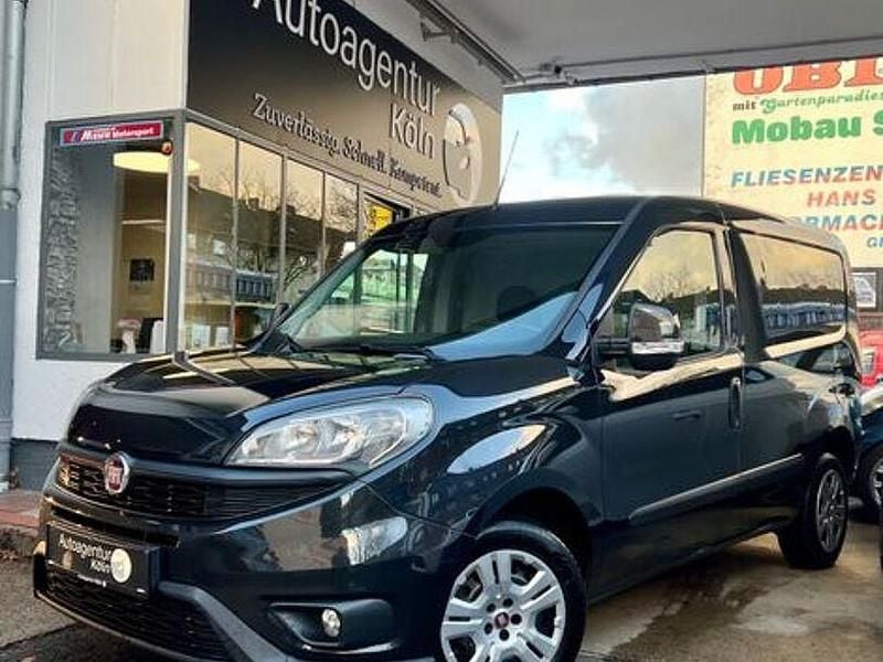 Schwarz Gebraucht 2015 Fiat Doblò Van / Kleinbus | 3.990 € (Fairer Preis) - Bild 1/4