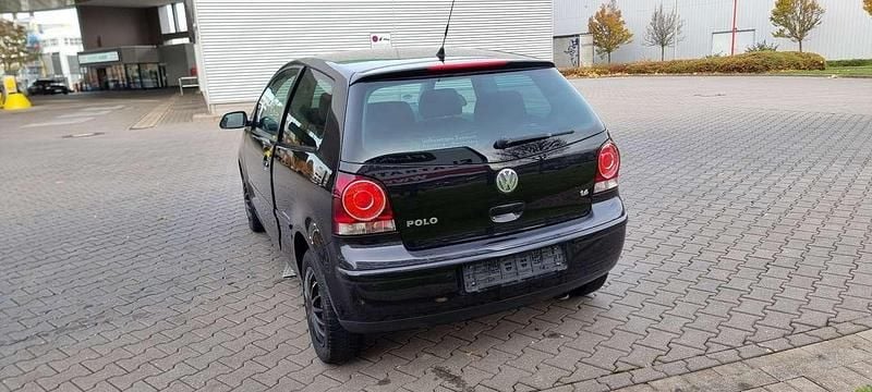 Gebraucht VW Polo United 80 PS (58 kW) 2009 Black magic perleffekt Kleinwagen