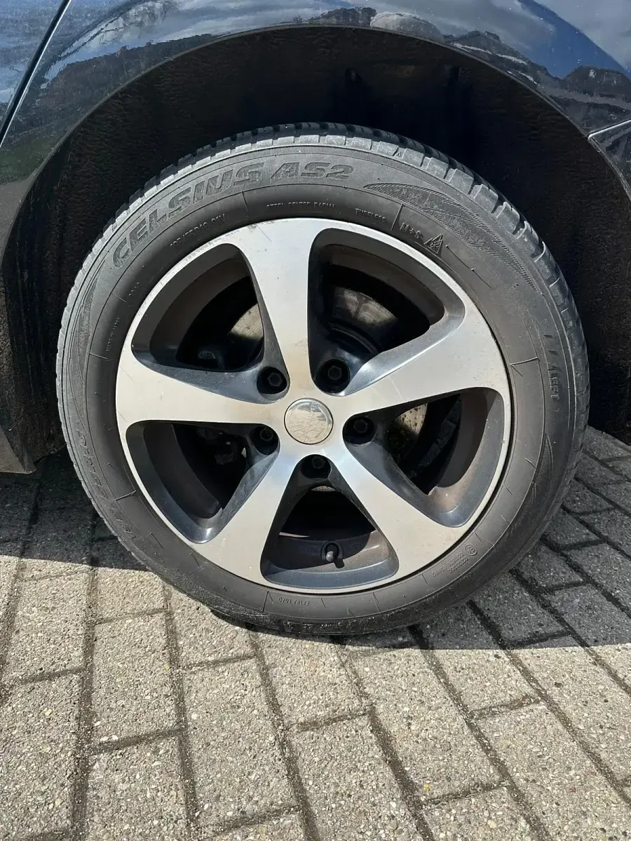 Gebraucht BMW 116 136 PS (100 kW) 2012 Schwarz Kleinwagen