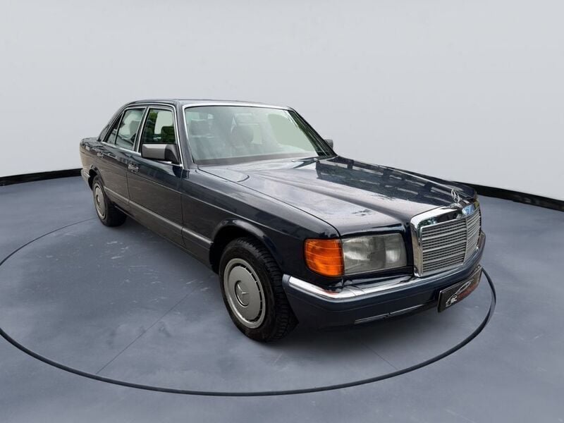Blau Gebraucht 1990 Mercedes 500 SE Limousine | 9.990 € - Bild 1/4
