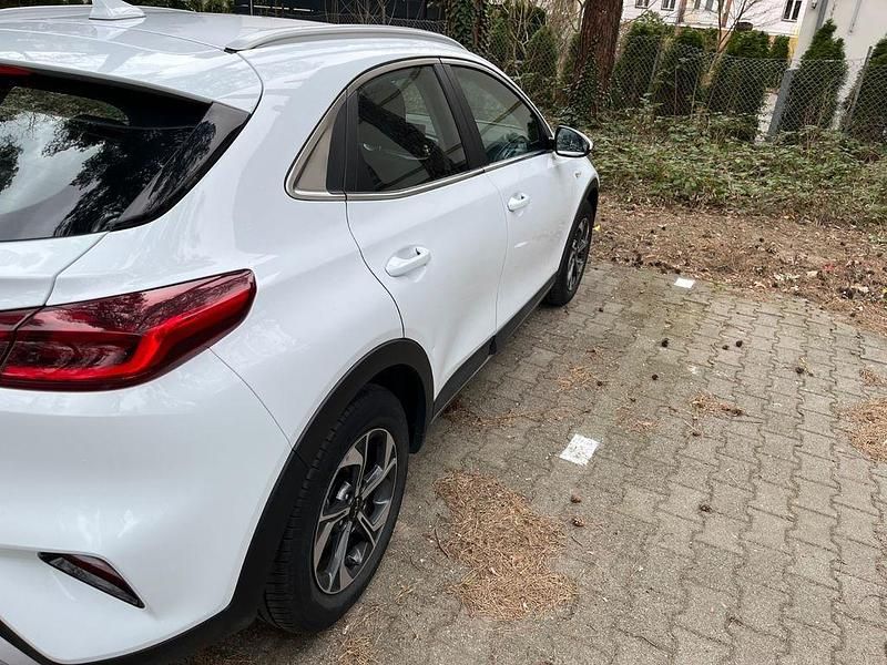 Gebraucht Kia XCeed Edition 7 120 PS (88 kW) 2022 Weiß SUV