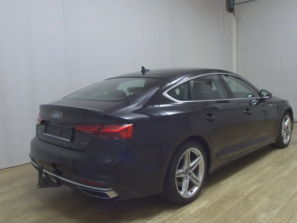 Gebraucht Audi A5 Sportback Advanced 286 PS (210 kW) 2020 Schwarz Kleinwagen