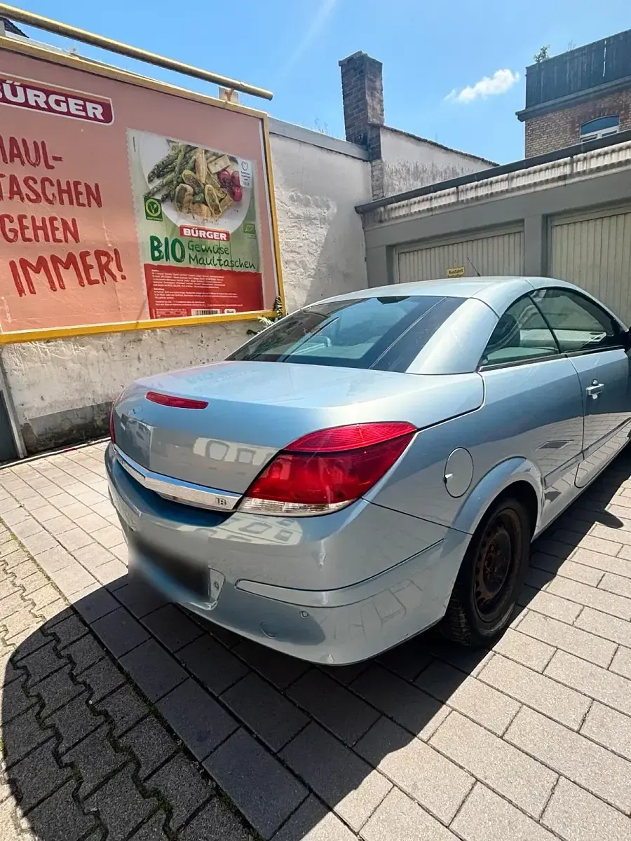 Gebraucht Opel Astra 140 PS (102 kW) 2007 Blau Cabrio
