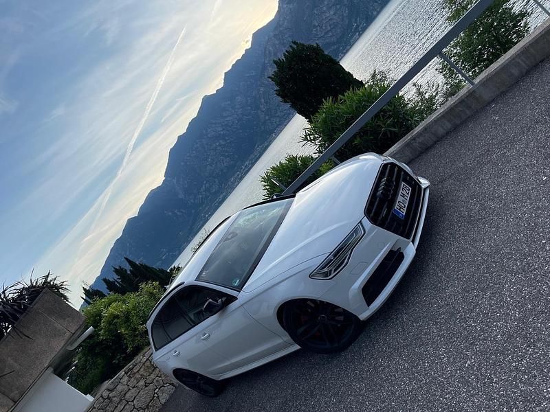 Weiß Gebraucht 2018 Audi A6 Competition Kombi | 25.000 € (Guter Preis) - Bild 1/4