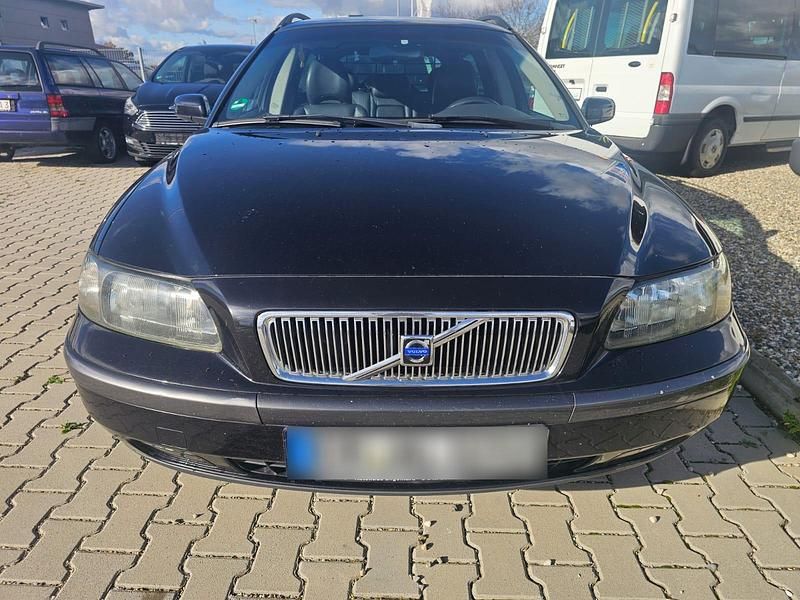 Gebraucht Volvo V70 140 PS (102 kW) 2003 Schwarz Kombi