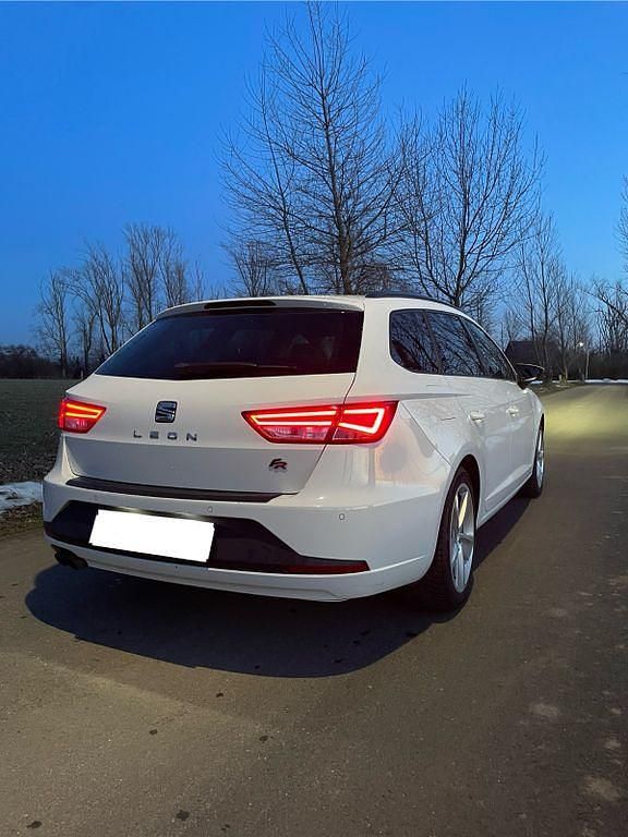 Second-hand Seat Leon ST FR 179 CP (131 kW) 2015 Alb Break