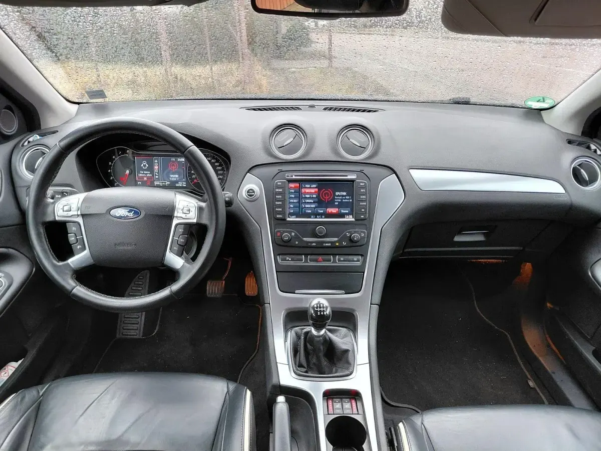 Second-hand Ford Mondeo Business Edition 203 CP (149 kW) 2013 Negru Break