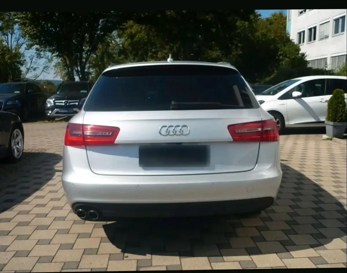 Używany Audi A6 130 KM (95 kW) 2014 Srebrny Kombi