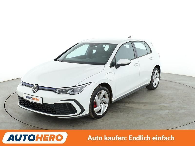 Gebraucht VW Golf VIII GTE 245 PS (180 kW) 2020 Weiß Limousine