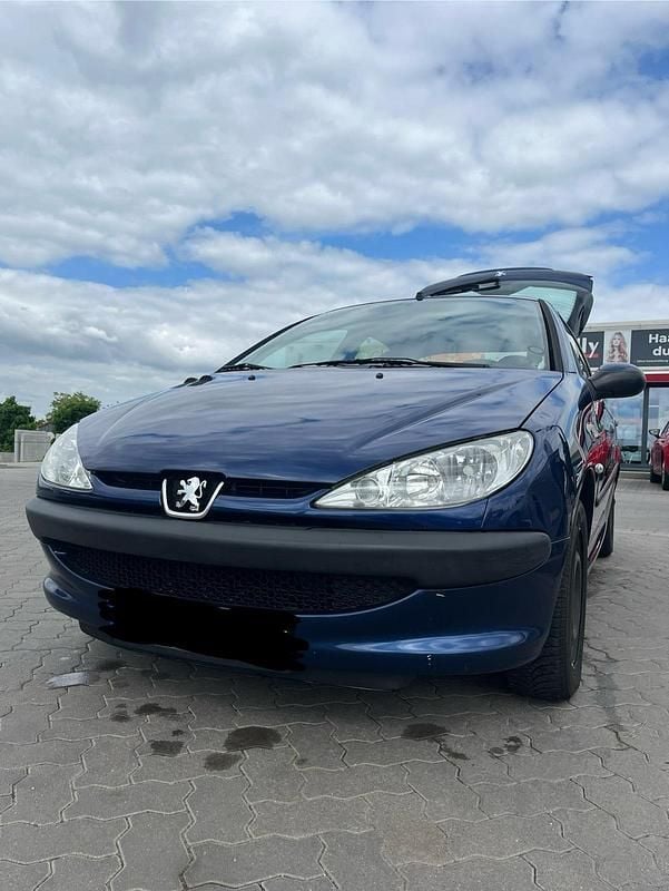 Blau Gebraucht 2005 Peugeot 206 Kleinwagen | 500 € (Superpreis) - Bild 1/4